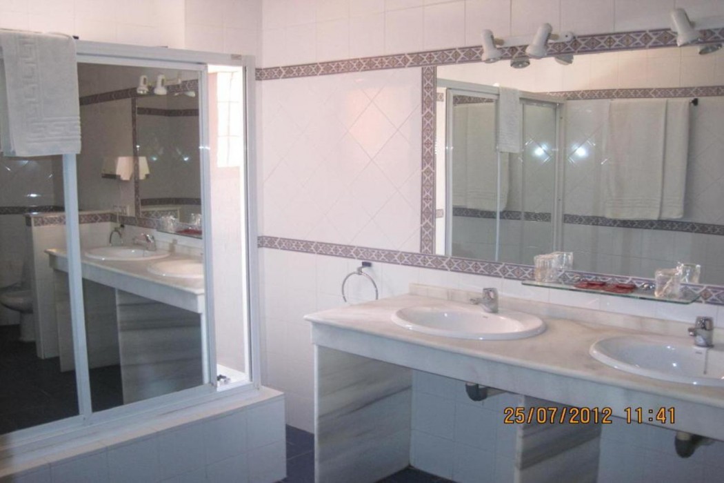 Hotel Caballo Negro 10/33