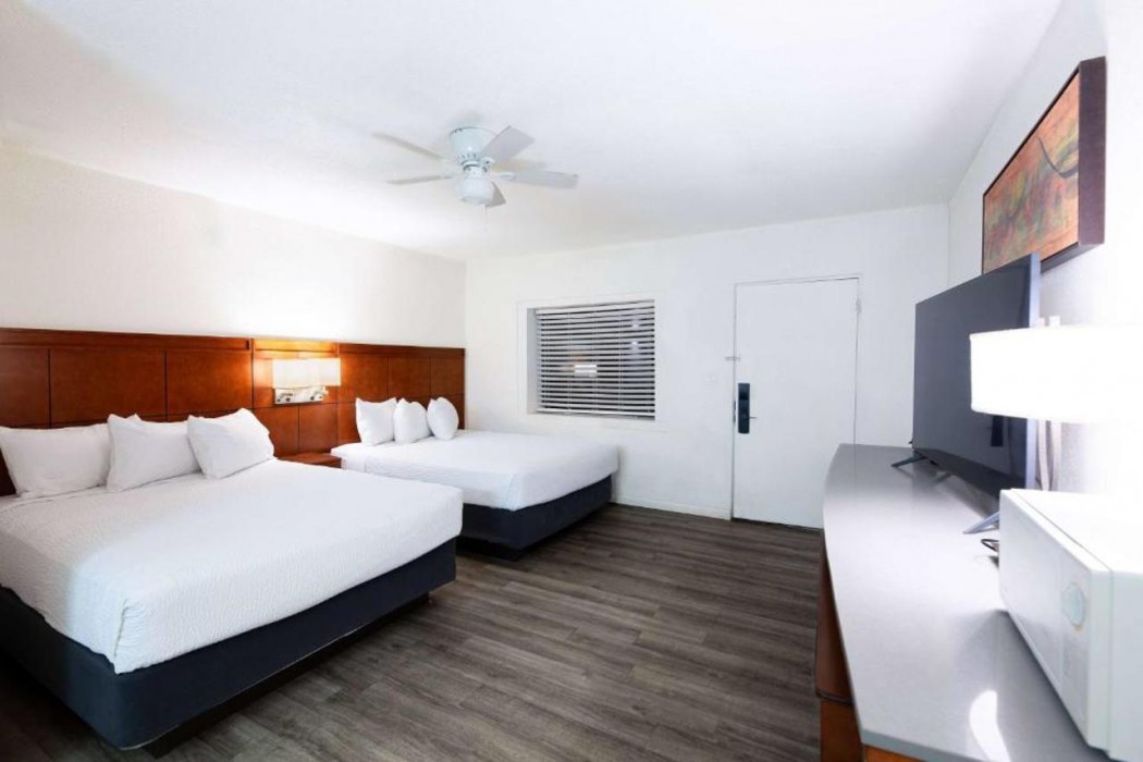 Travelodge by Wyndham Parker 20/67