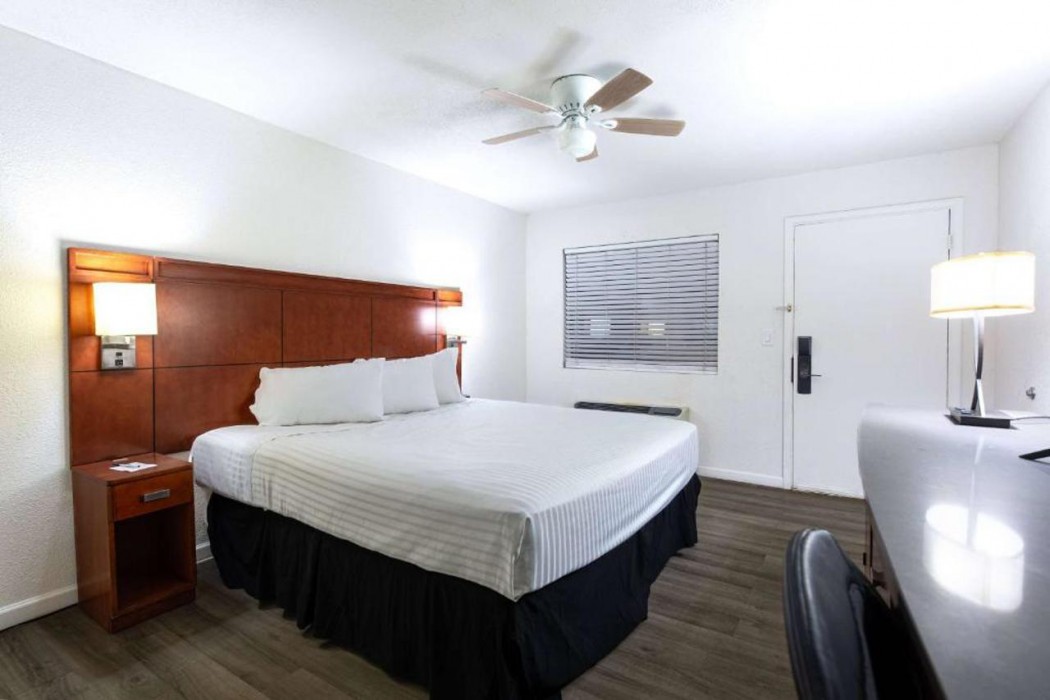 Travelodge by Wyndham Parker 21/67