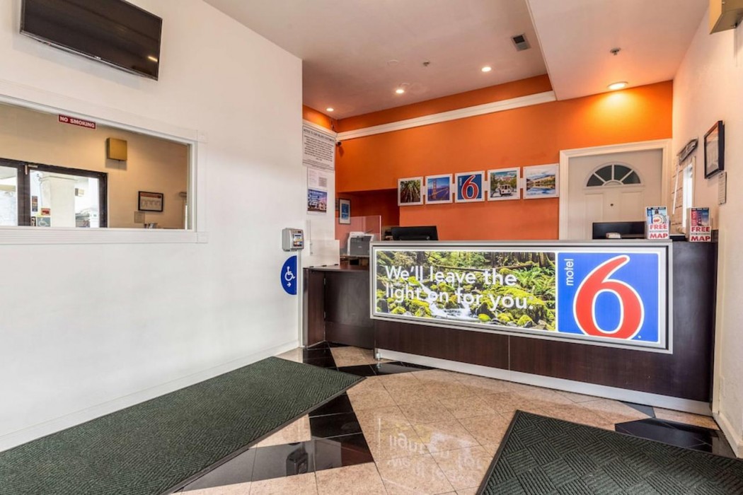 Motel6 San Rafael, CA 3/38