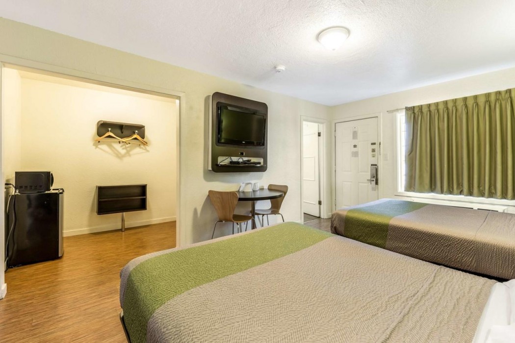 Motel6 San Rafael, CA 9/38