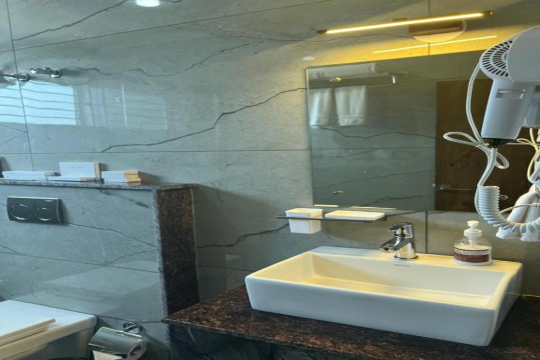 Clarks Inn Airport Hotel Bangalore 8/34