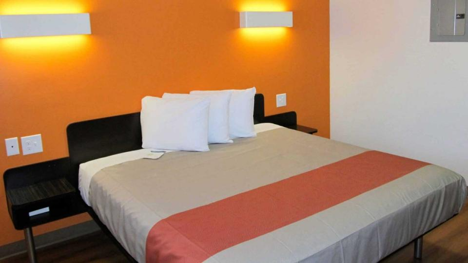 Motel6 Augusta, GA - Fort Gordon 7/31