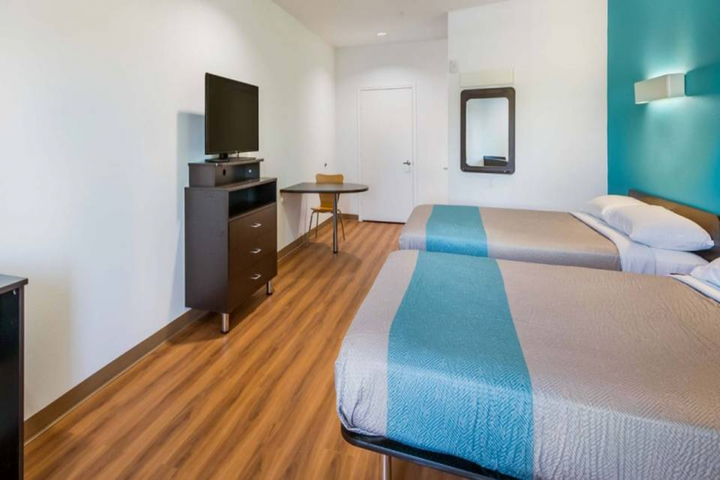 Motel6 Channelview, TX 12/49