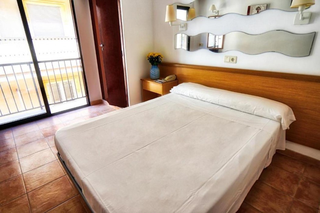 Hotel Santa Faz 8/58