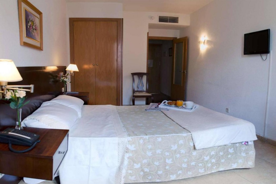 Hotel Praderon 6/23