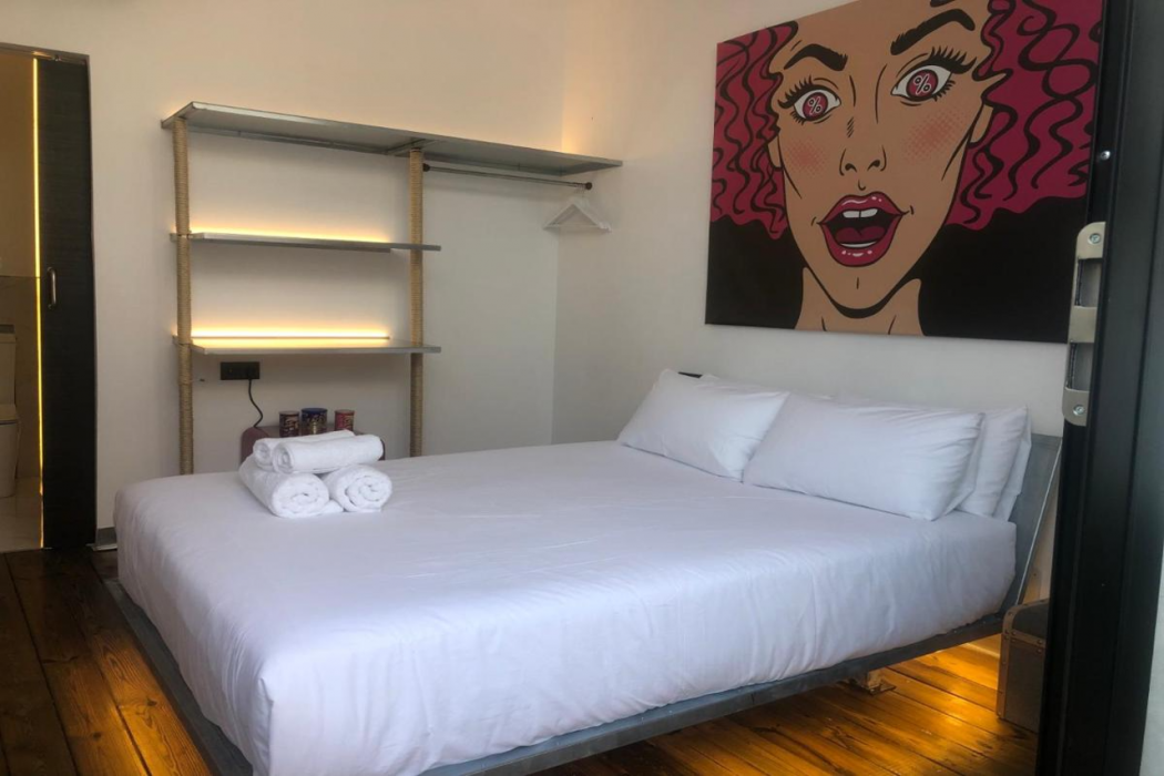 PAIISE Hotels 11/58
