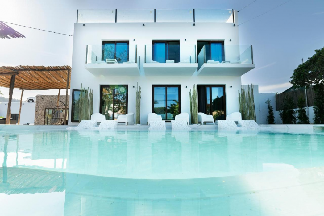 PAIISE Hotels 2/58