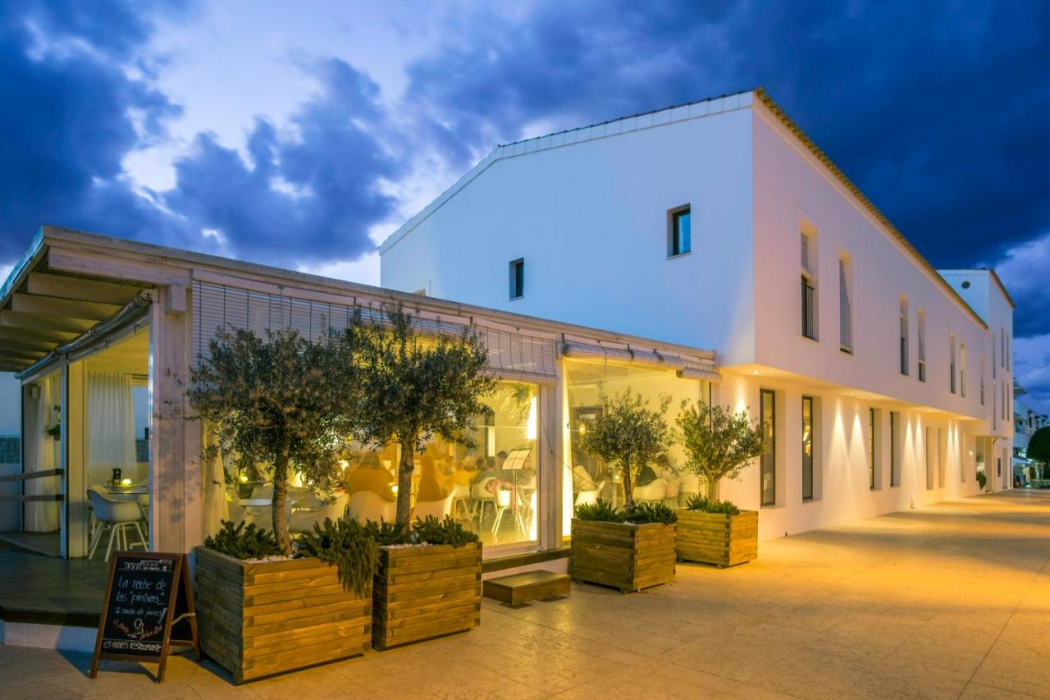 Hotel Es Mares 1/56