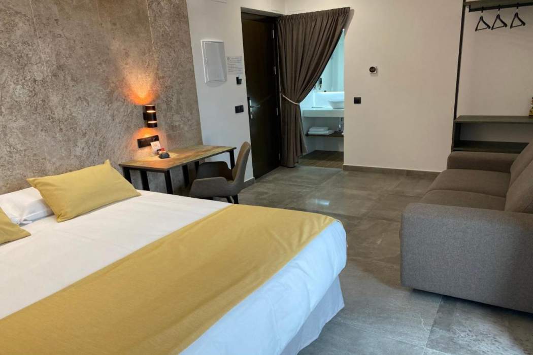 Hotel Angel 15/50