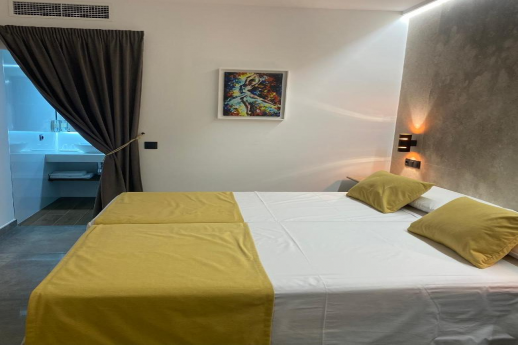 Hotel Angel 13/50