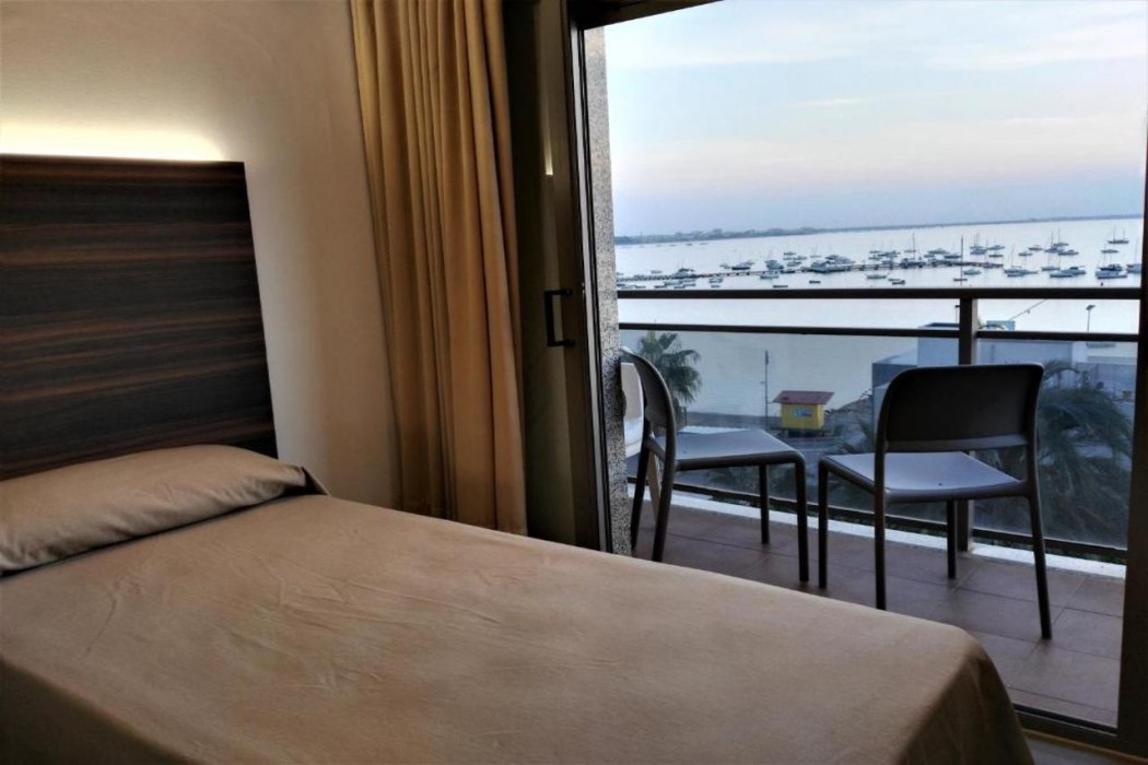 Hotel Ribera 17/57