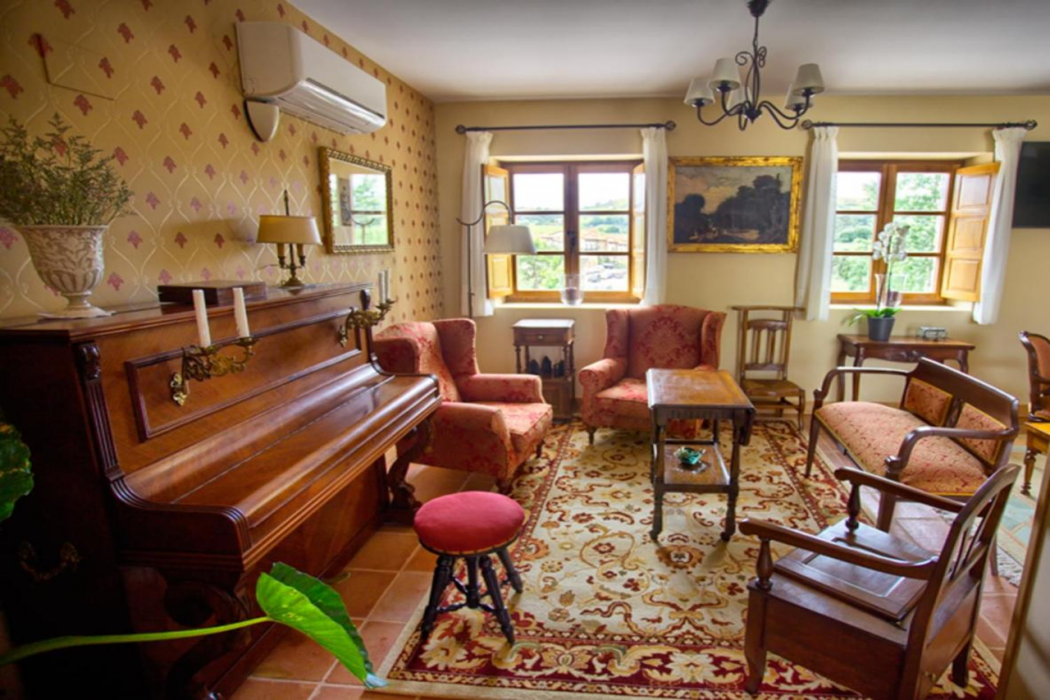 Hotel Colonial de Santillana 2/58