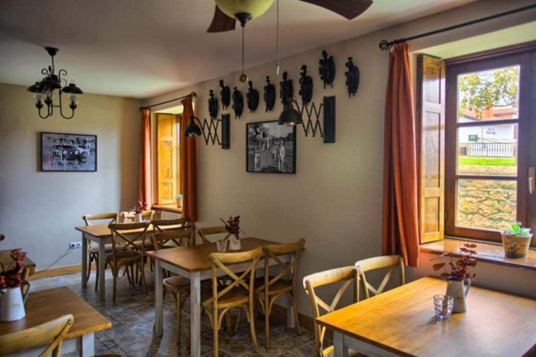 Hotel Colonial de Santillana 31/58
