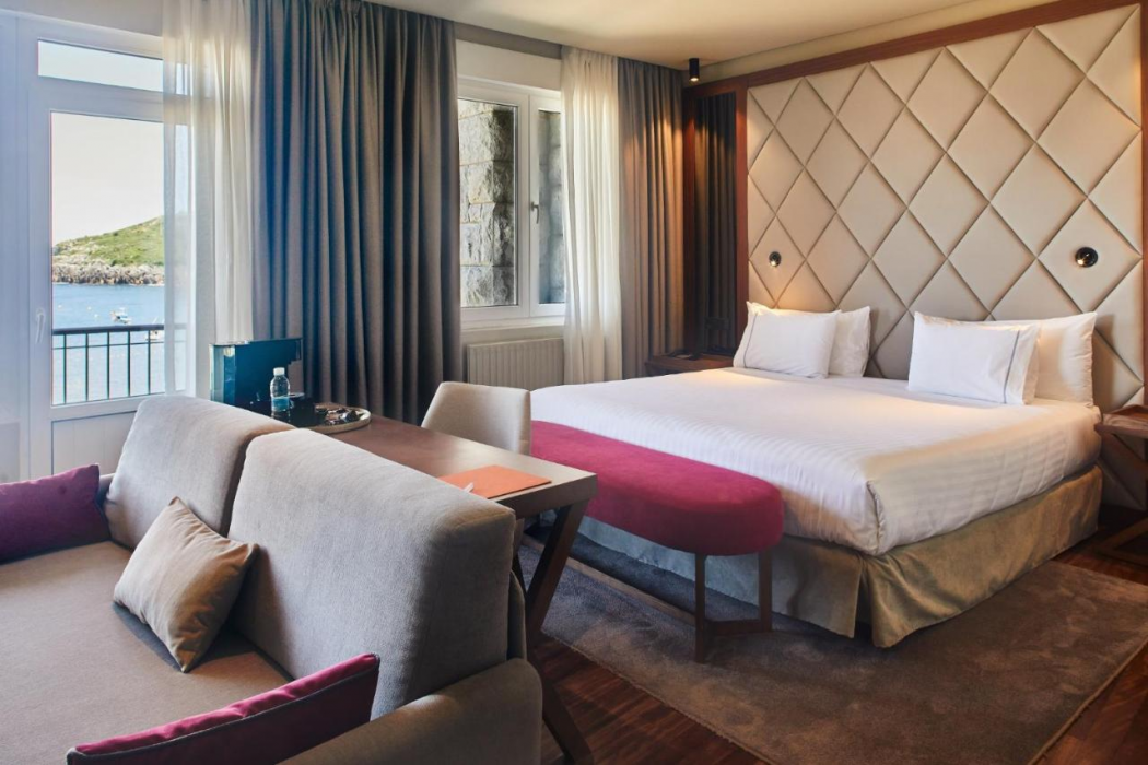Hotel Silken Palacio Uribarren 12/46