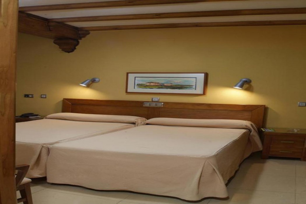 Hotel Menano 10/23
