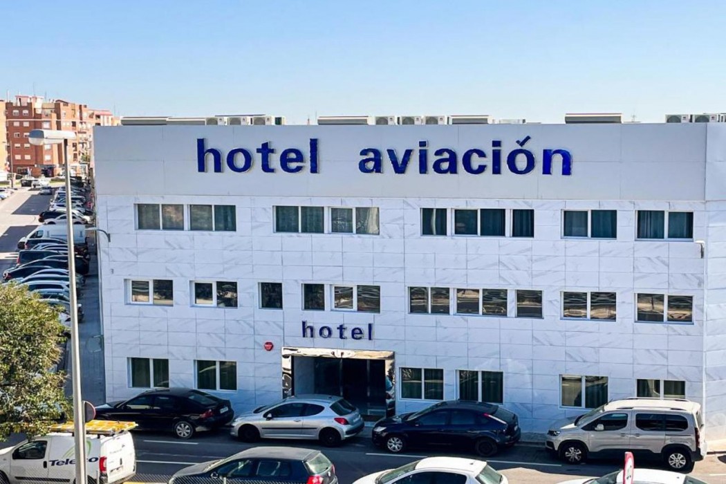 Hotel Aviacion 1/53