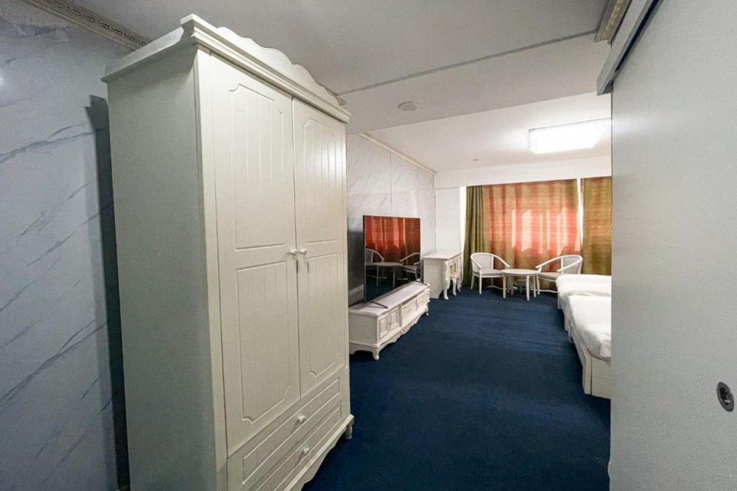 Hotel Aviacion 16/53