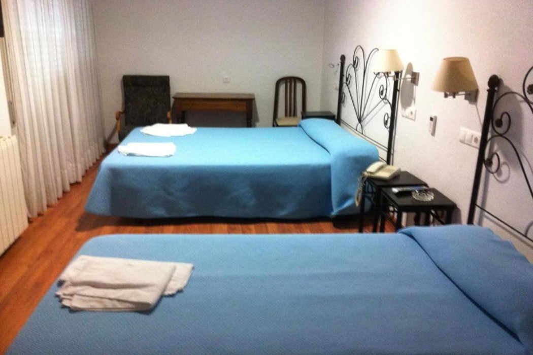 Hotel Meson del moro 6/27