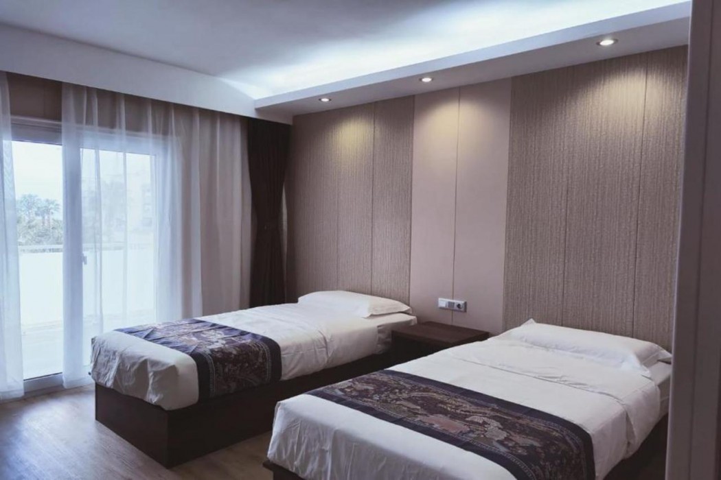 Hotel Nueva Europa 6/25