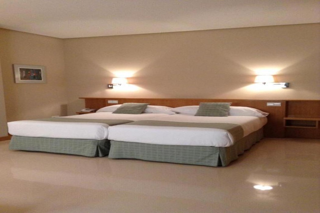 Hotel Central 8/59