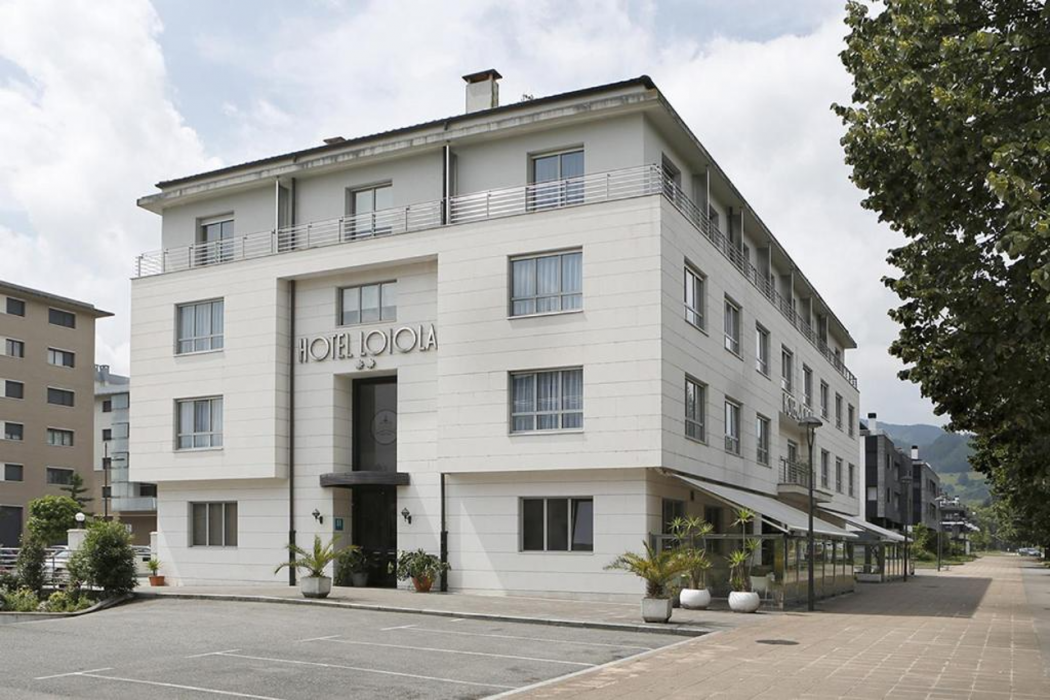 Hotel Loiola 1/48