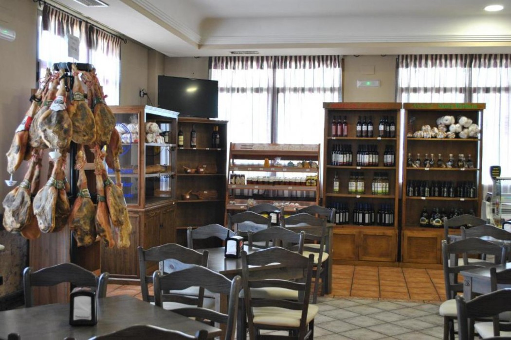Hotel Restaurante Dama de Baza 25/55