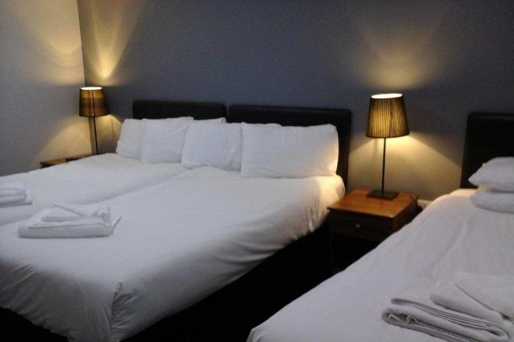 The Liverpool Inn Hotel 9/45