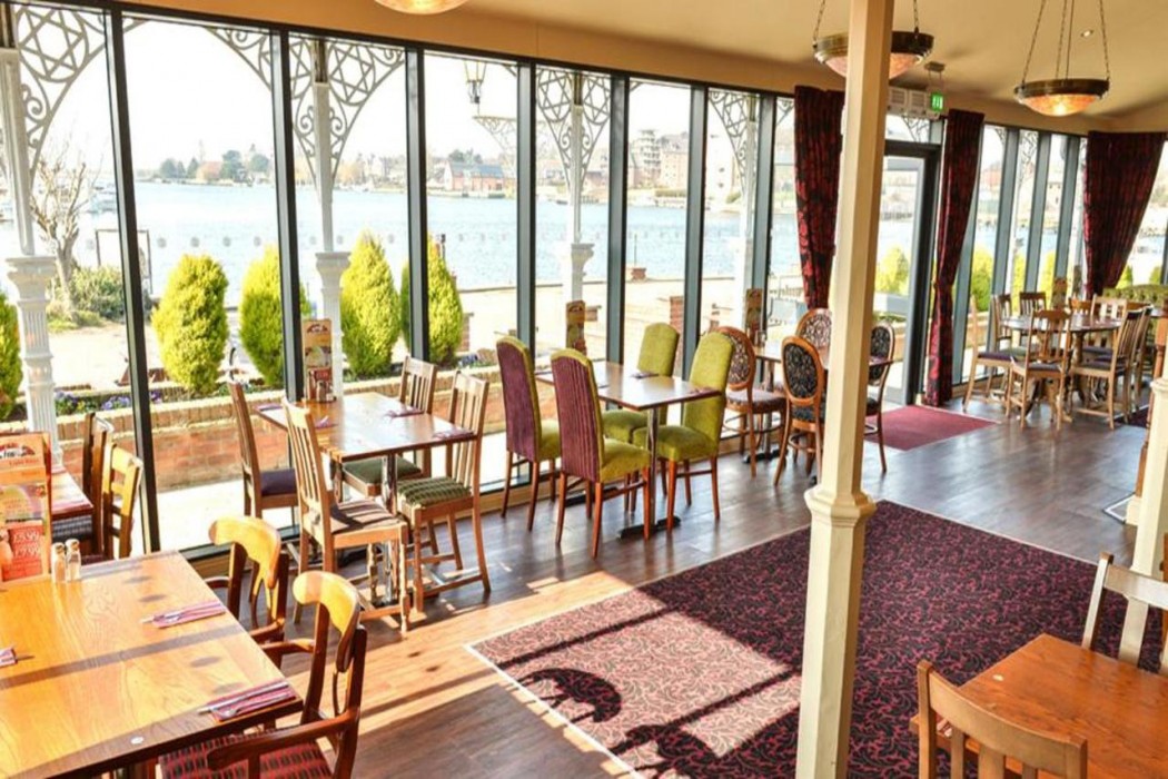 Wherry Hotel 16/28