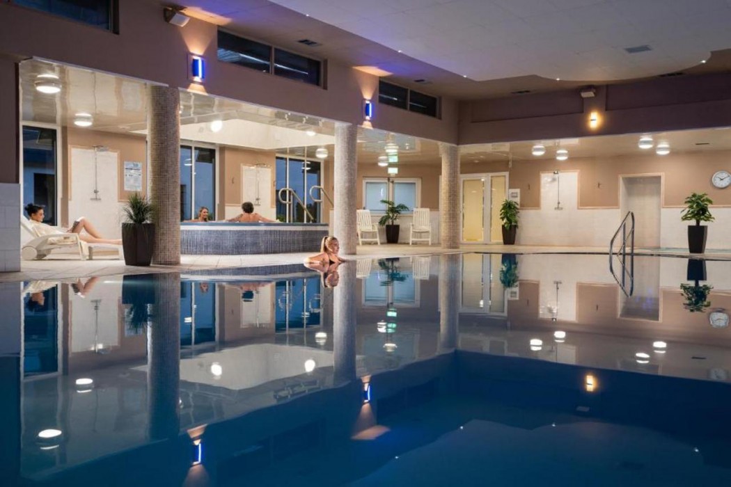 Burrendale Hotel Country Club & Spa 18/36