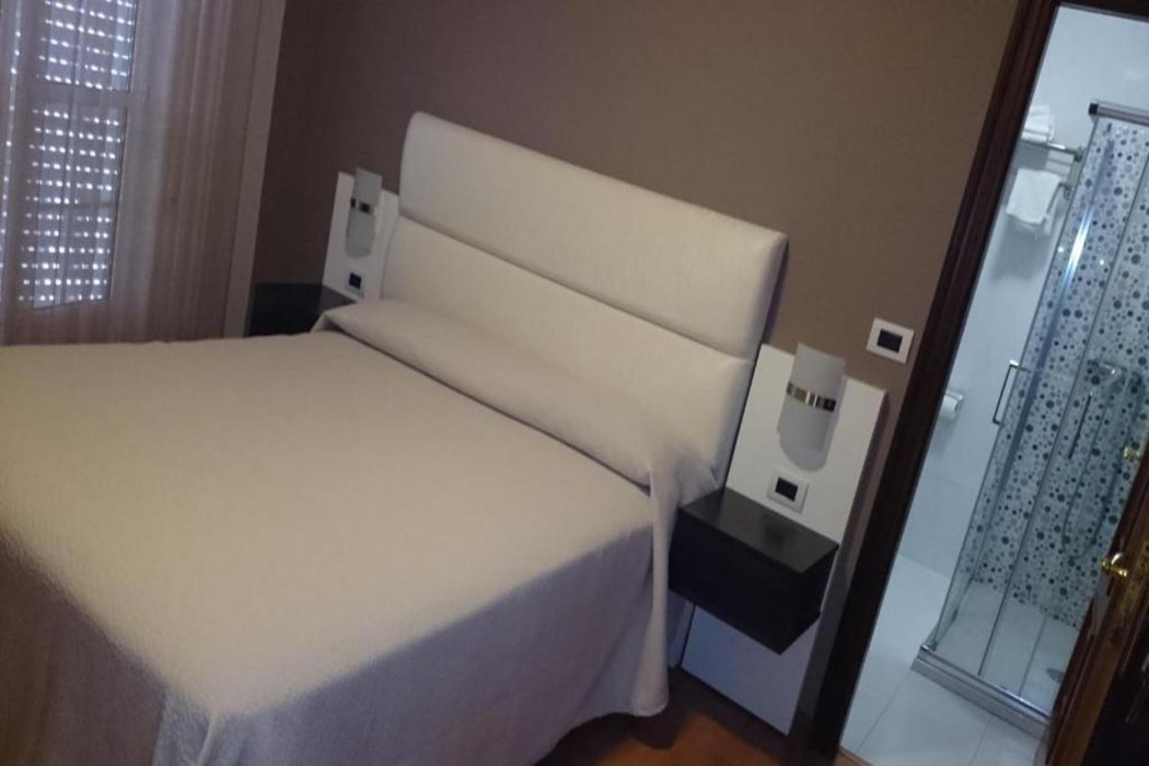 Hotel El Millon 10/29