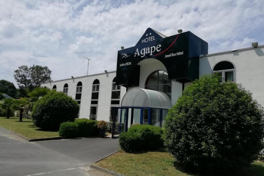 Agape Hotel Niort- Bessines 1/50