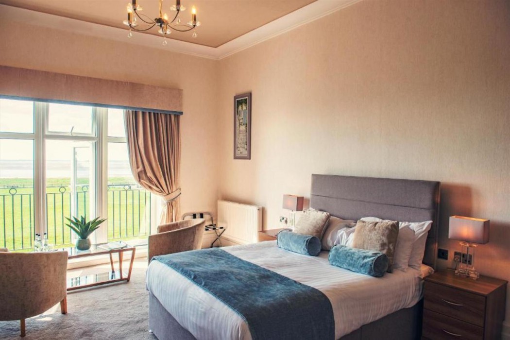Clifton Arms Hotel 14/58