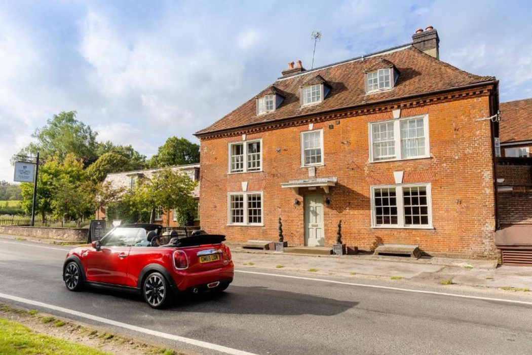 The Bell Inn New Forest 1/58
