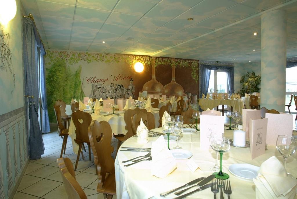 Hotel Restaurant Champ Alsace 23/40