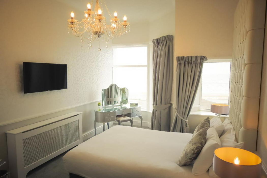 Park House Hotel 8/44