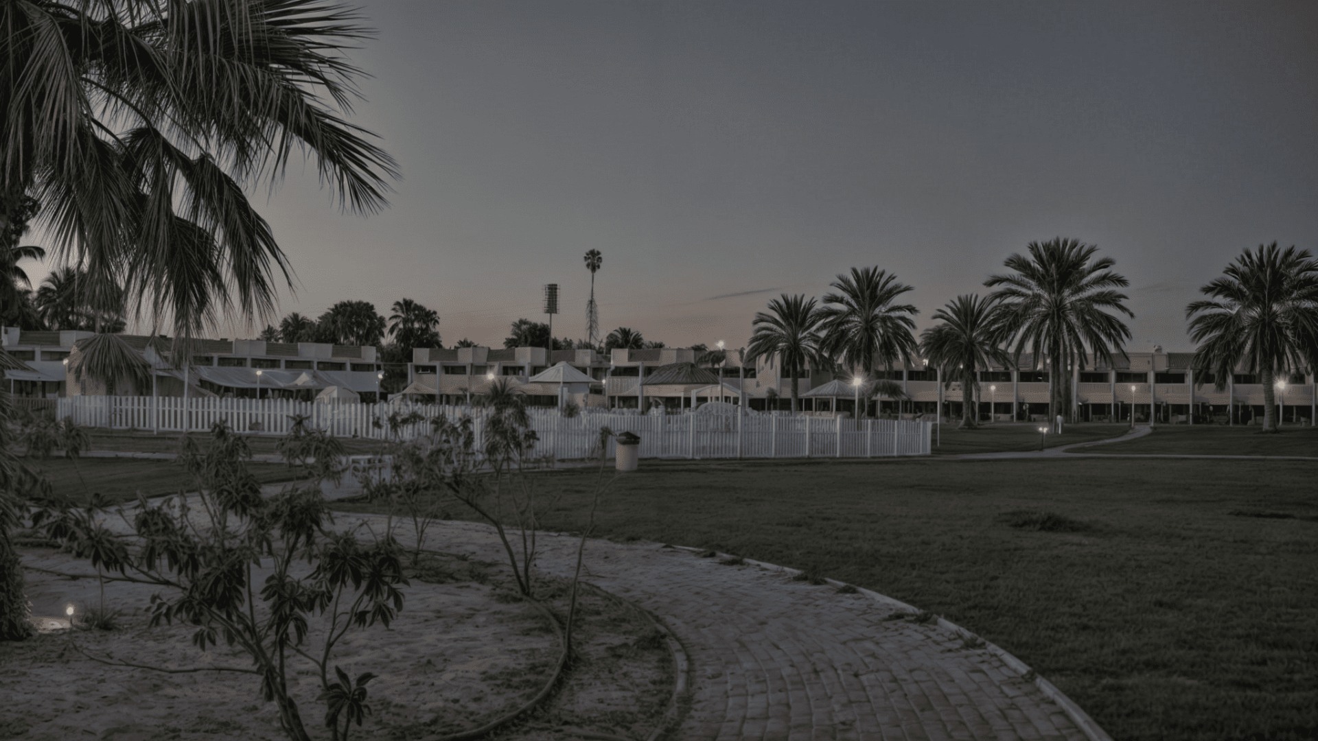 منتجع شاطئ النخيل(Palm Beach Resort) 7/73