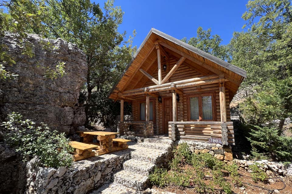 Wood Hills Hotel & Resort 9/66