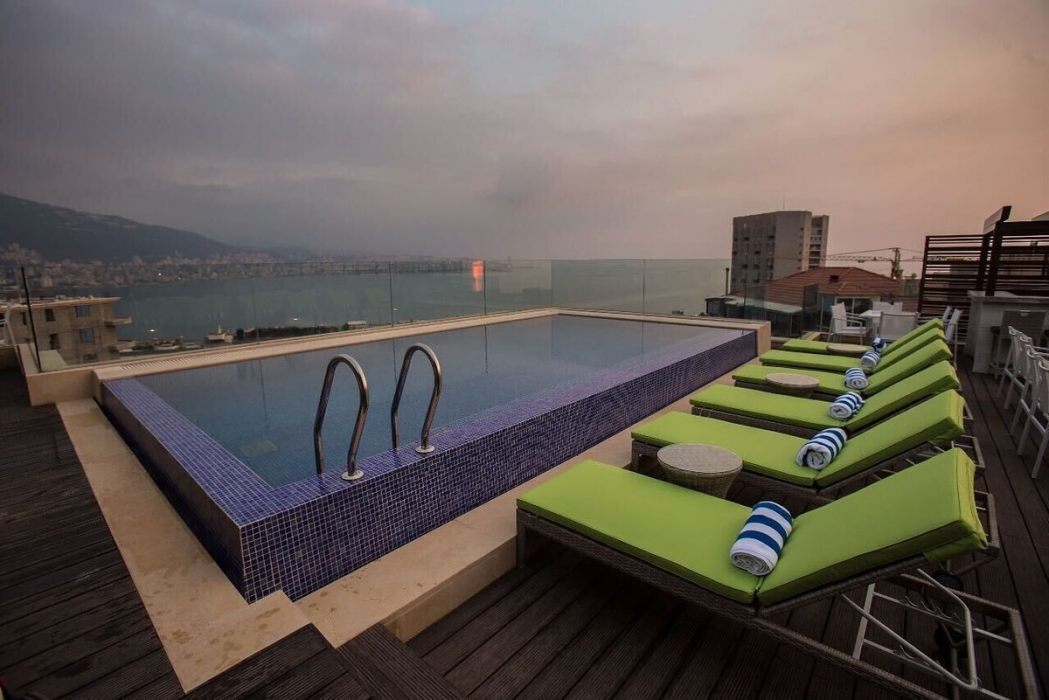 Opera Hotel 24/40