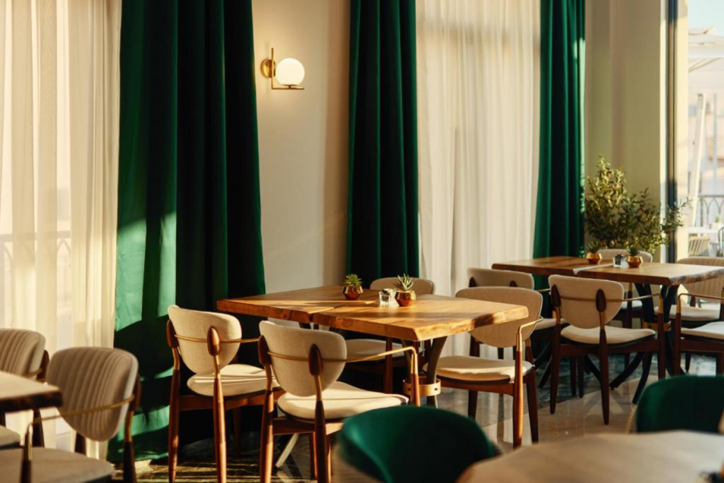 Hotel Diplomat 21/59