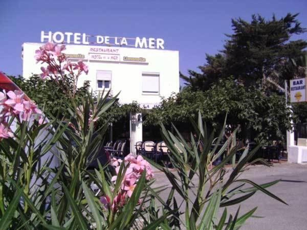Hotel De La Mer 1/66