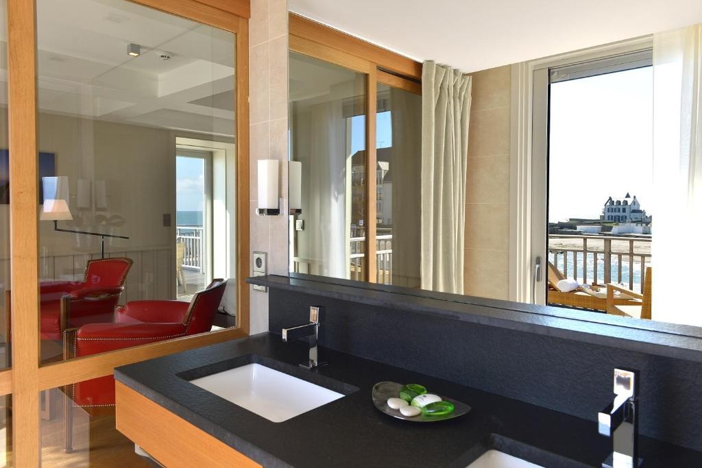 Hotel de L Ocean vue Mer 13/47