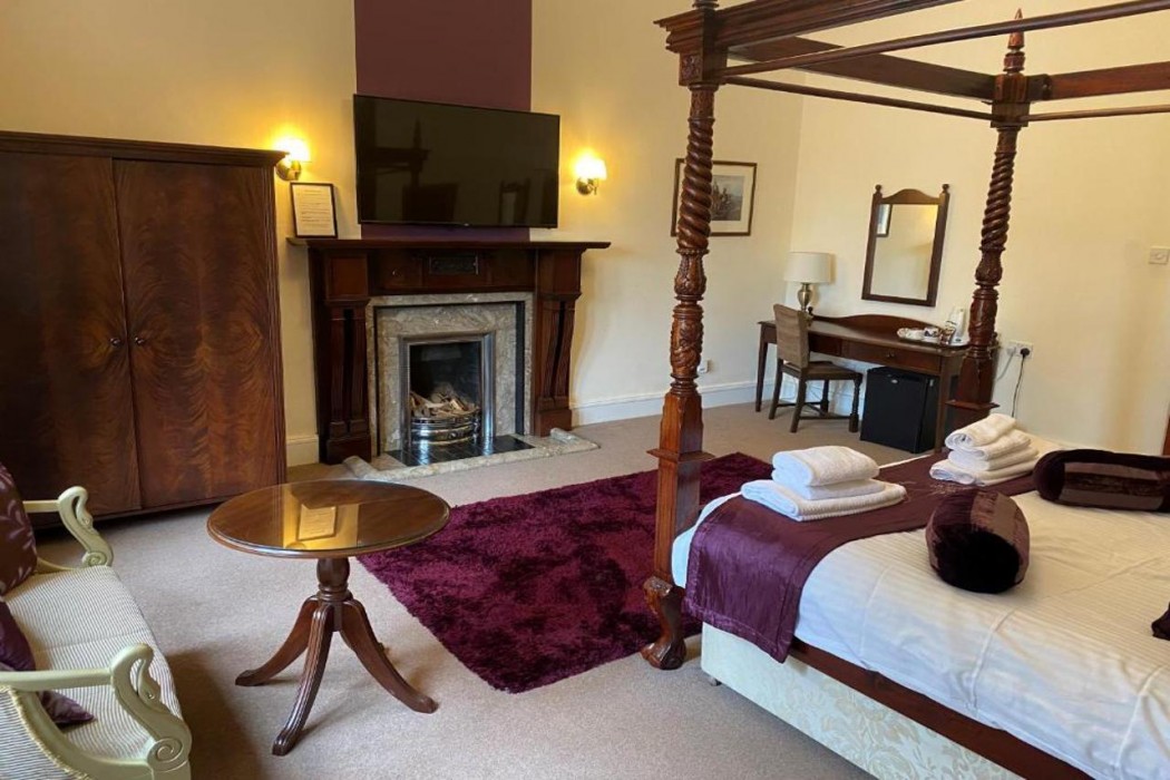 Avonbridge Hotel 8/34