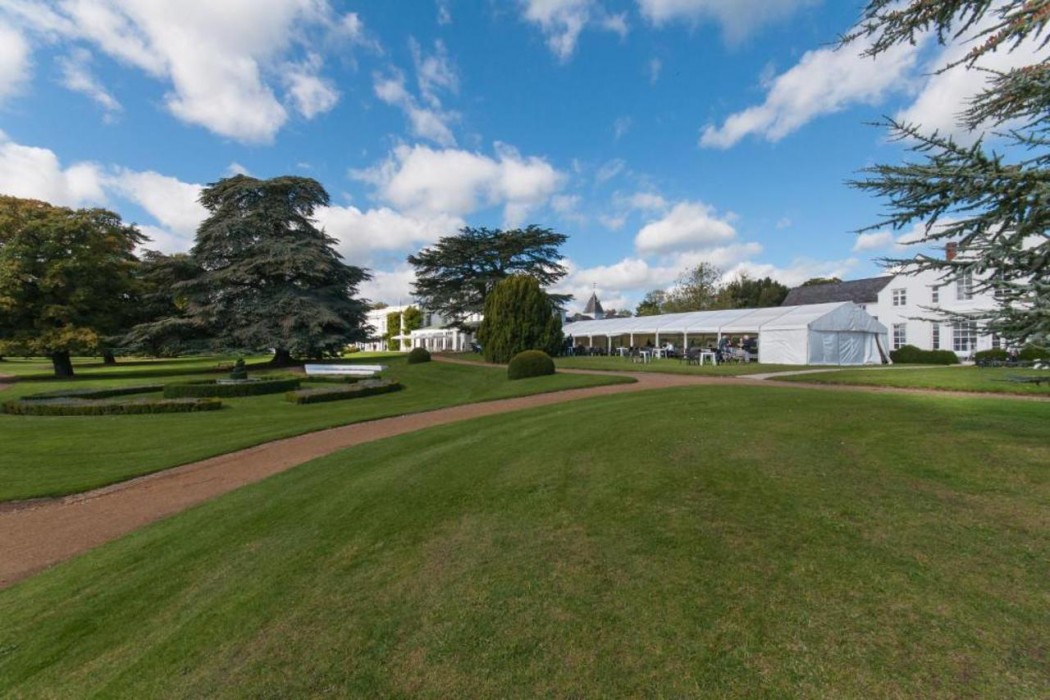 Greenlands Hotel 23/58