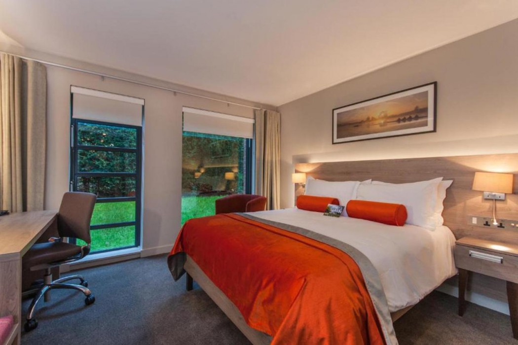 Greenlands Hotel 10/58