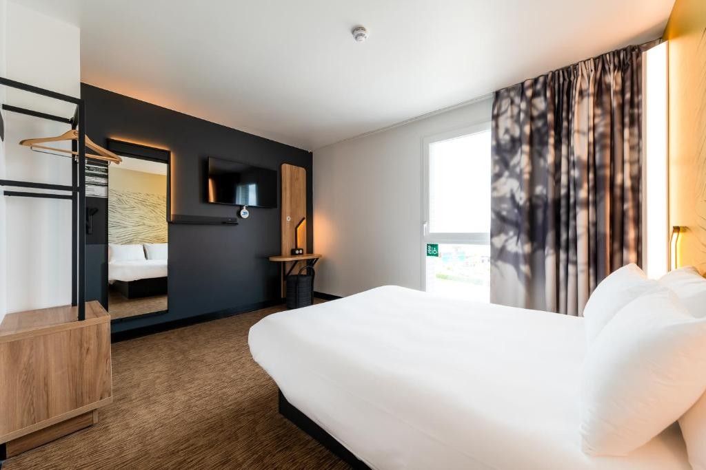 B&B Hotel Le Port Marly Saint Germain en Laye 15/40