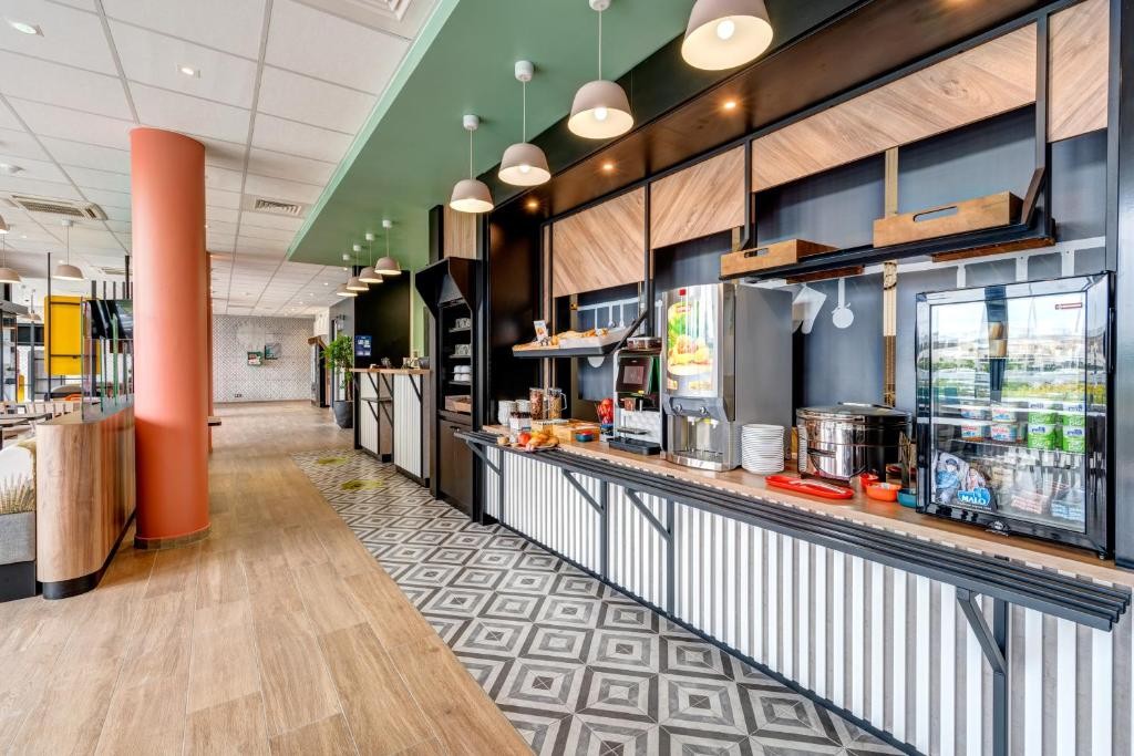 B&B Hotel Le Port Marly Saint Germain en Laye 26/40
