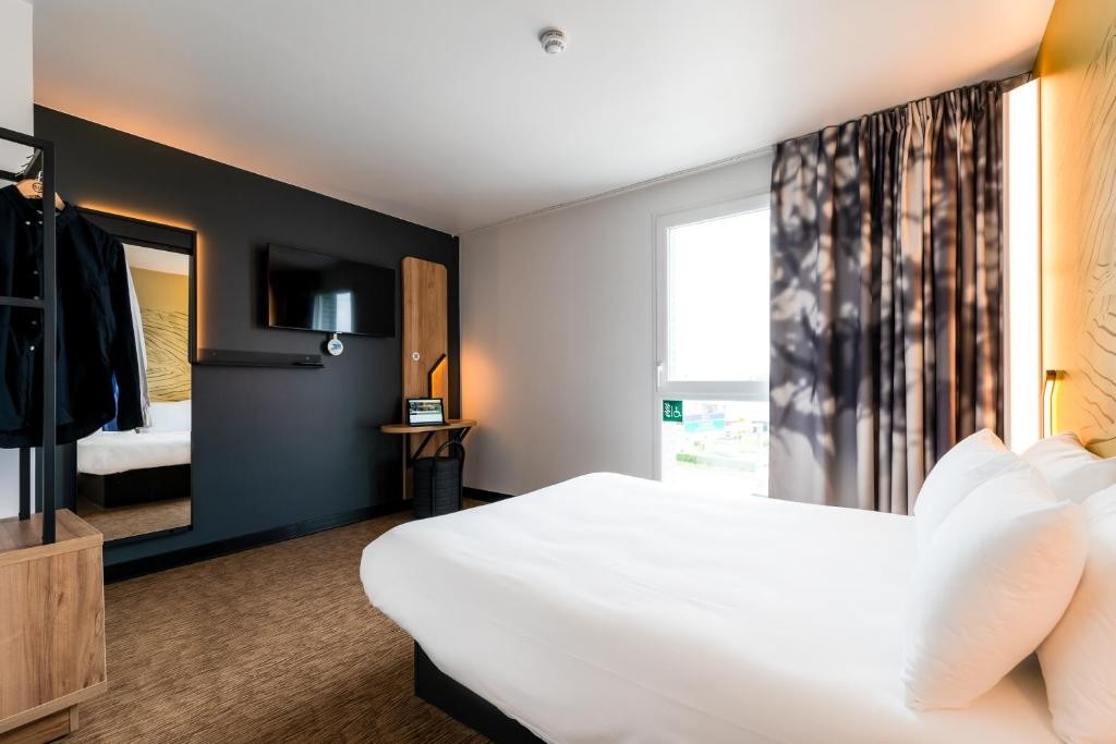 B&B Hotel Le Port Marly Saint Germain en Laye 17/40