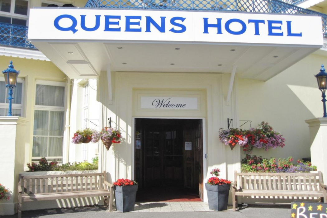 Queens Hotel 2/23