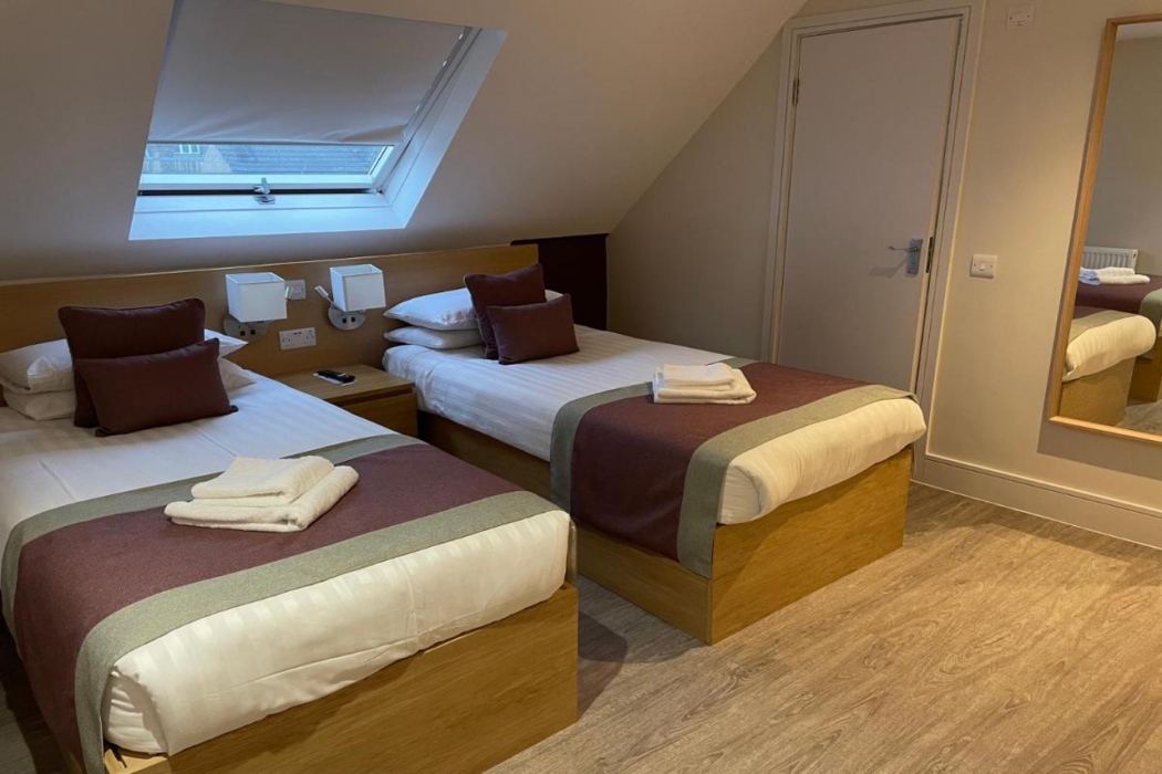 Holtwhites Hotel 14/57